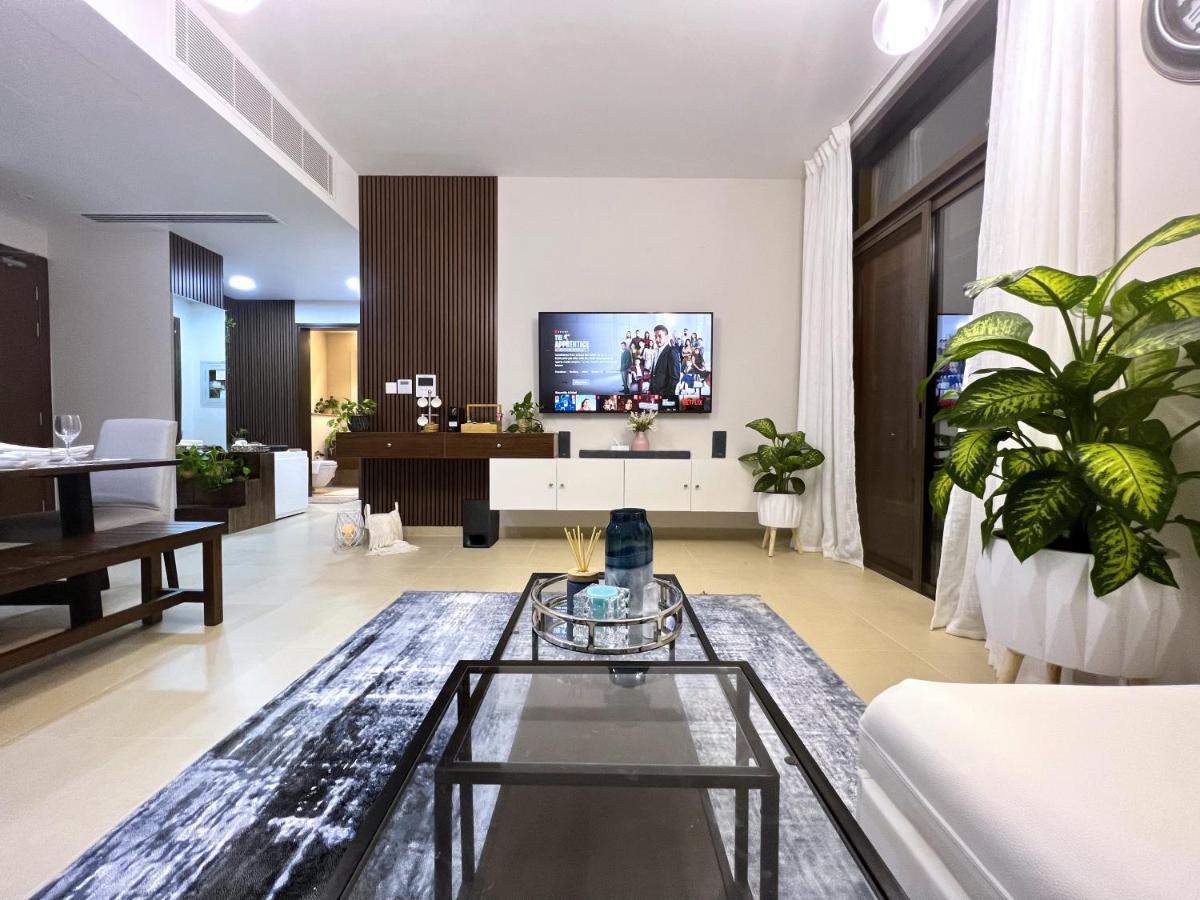 Stylish Apartment With A Jacuzzi Μουσκάτ Εξωτερικό φωτογραφία